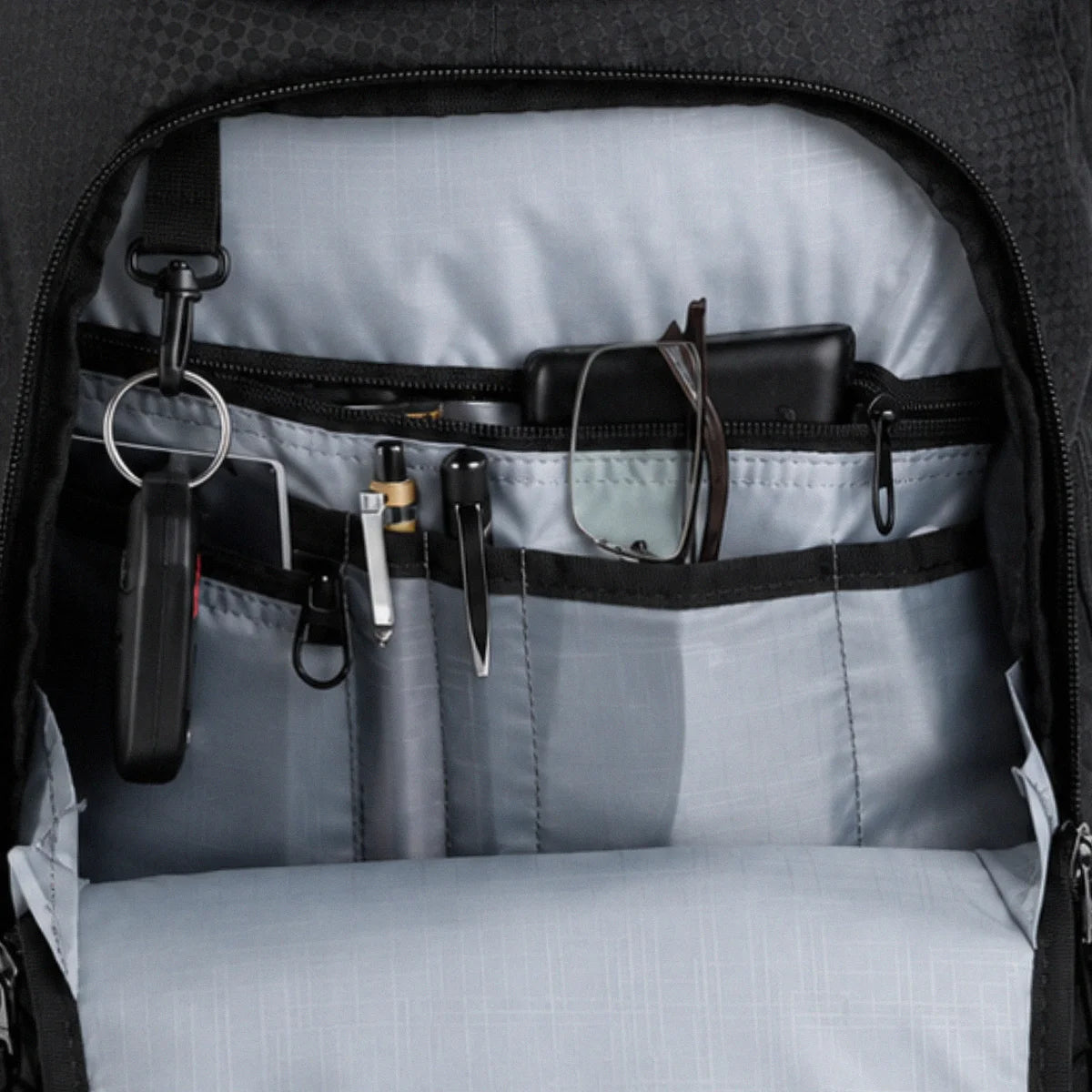Mochila_Ogio_Excelsior_39L_Black_Stealth
