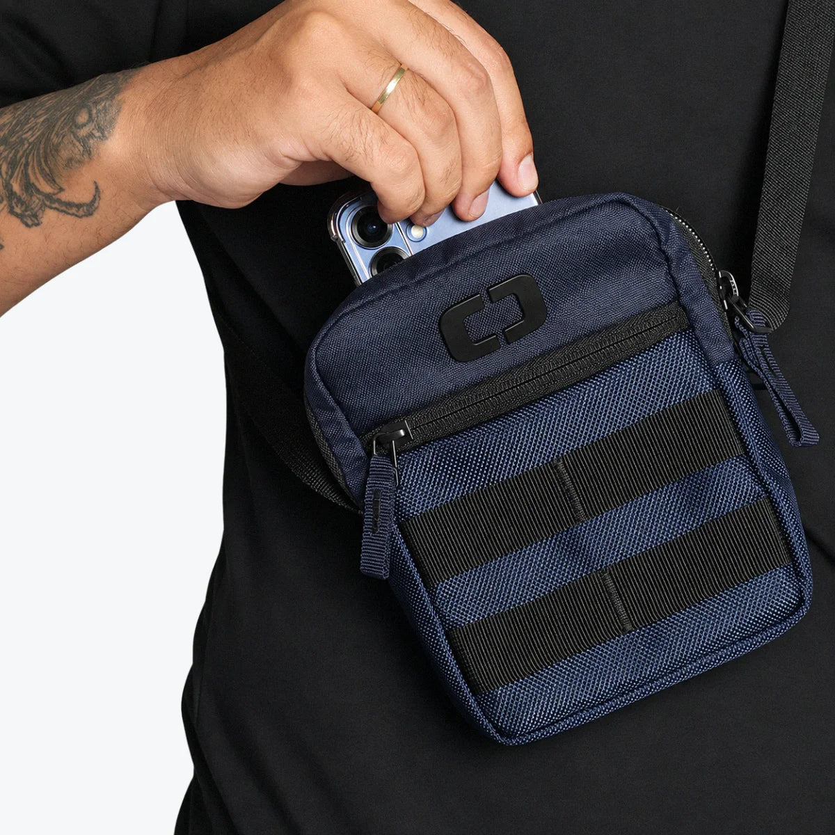 Bolsa_Shoulder_Bag_Ogio_Pace_Pro_Pouch_1.5L_Navy