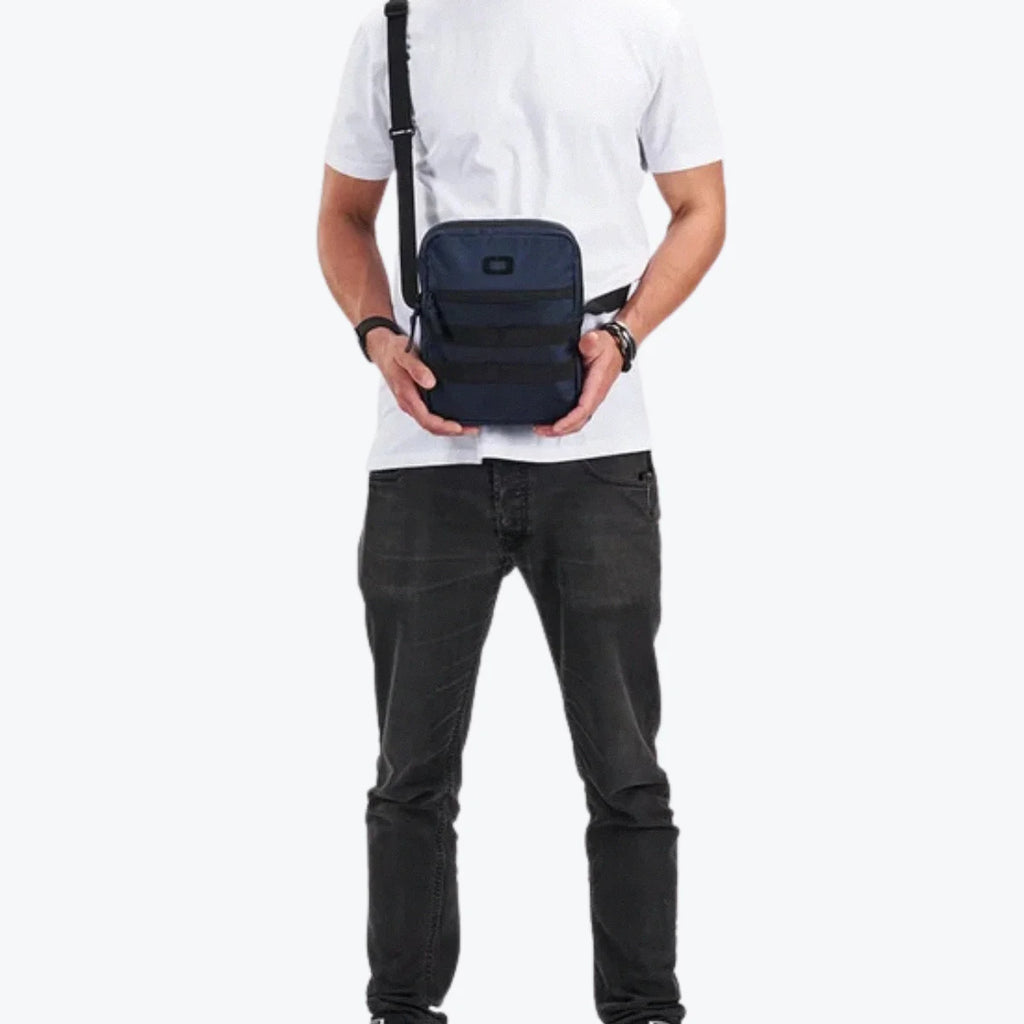 Bolsa_Shoulder_Bag_Ogio_Pace_Pro_Pouch_3L_Navy