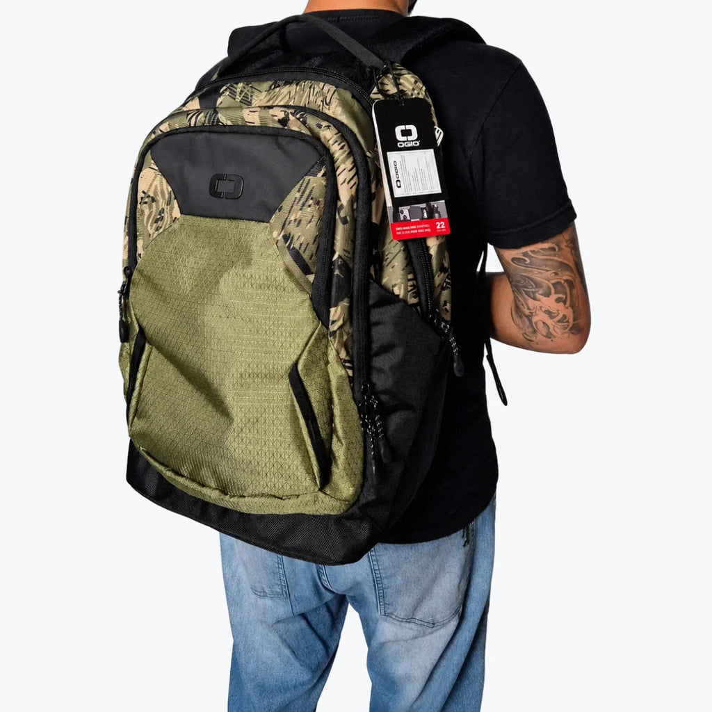Mochila_Ogio_Axle_Pro_22L_Woodcut_Polka